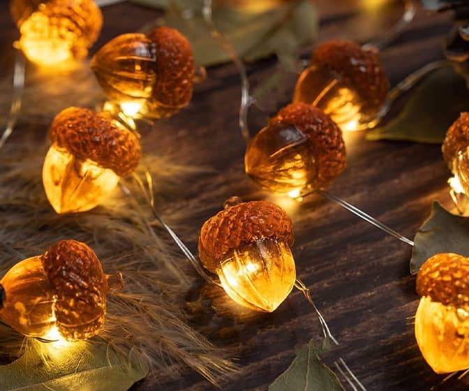 3D Acorn String Lights for Autumn / Thanksgiving