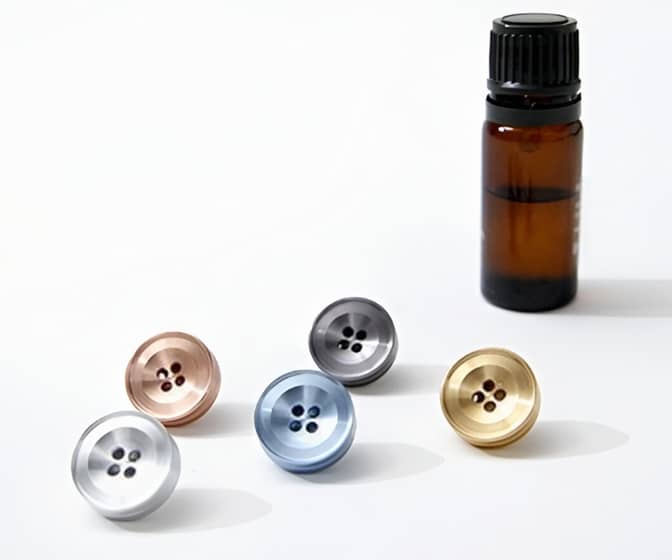 Alma Aroma Pins - Button-Shaped Wearable Scent Diffusers