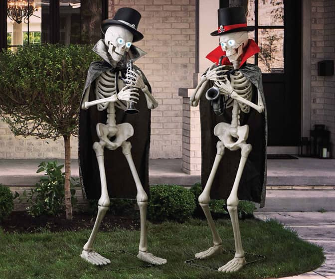 Animatronic Musical Skeleton Duet