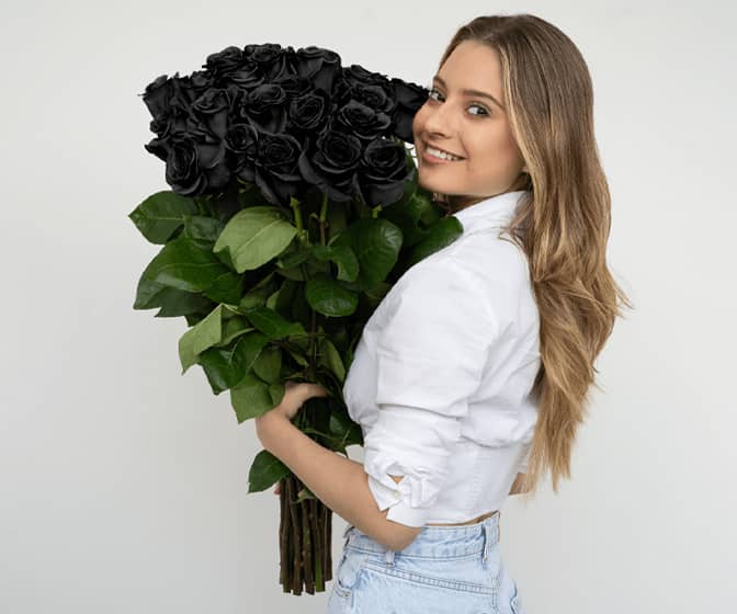 Black Roses Bouquet