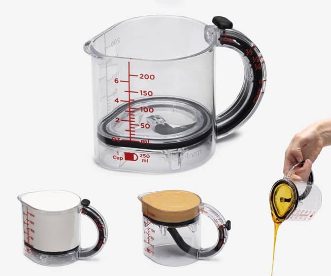 Dreamfarm UpCup - 4-in-1 Measuring Cup with Adjustable Squeegee Base