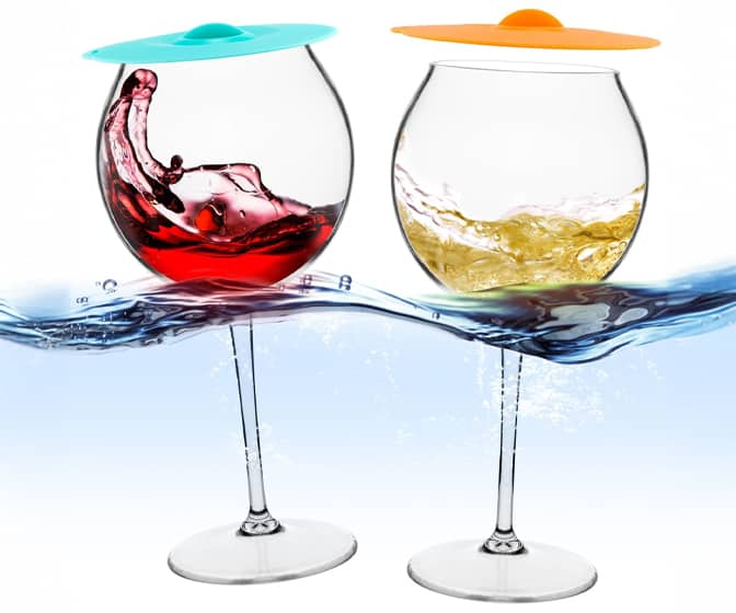 Floating Wine Glasses with Splash-Proof Silicone Lids for the Pool