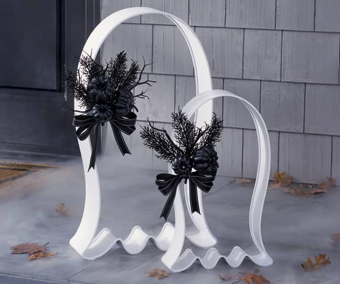 Spooky Flat Metal Ghost Cutouts / Gigantic Cookie Cutters