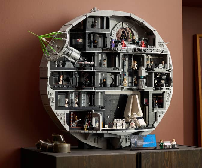Massive LEGO Death Star - 9,023 Pieces!