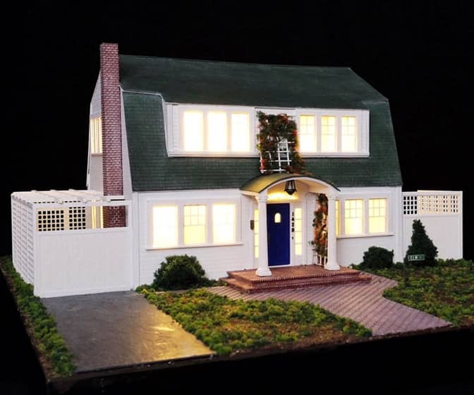 A Nightmare on Elm Street Movie House Diorama