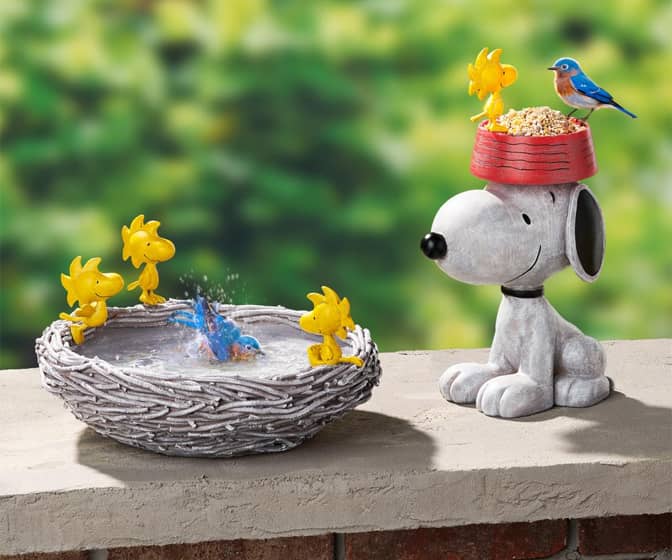 Peanuts Snoopy Bird Feeder and Woodstock Bird Bath
