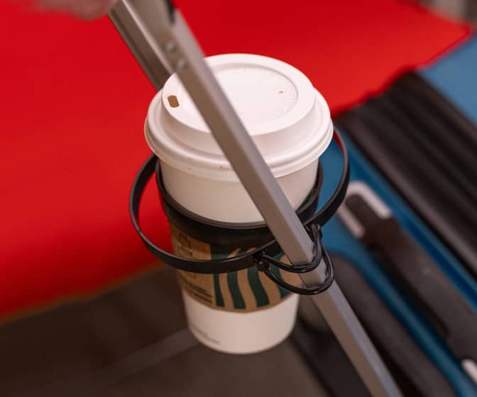 Self-Leveling Suitcase Cupholder